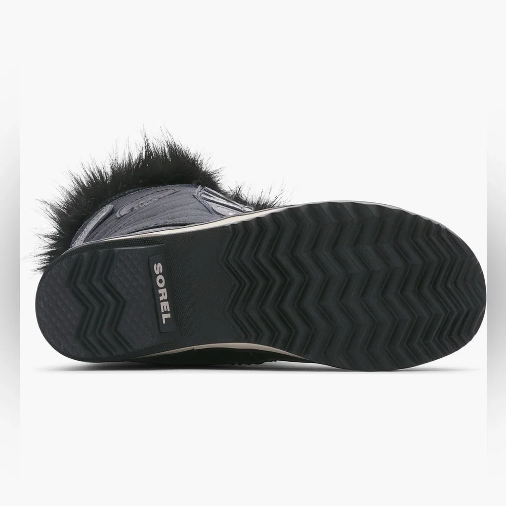 Sorel diamond quilted